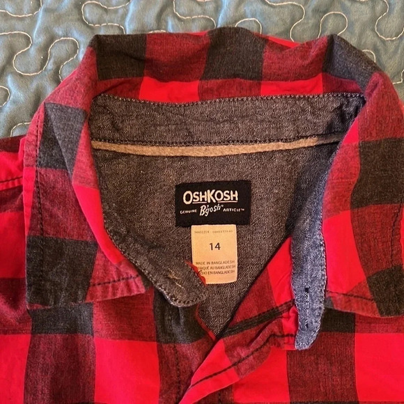 EUC Oshkosh boys buffalo print button up size 14 - Picture 2 of 5